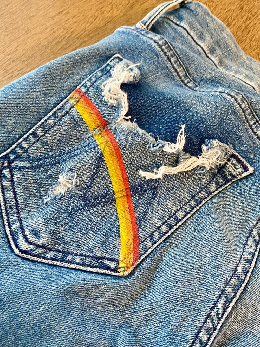 MOTHER Denim High Waisted Looker Ankle Chew Learning To Hula Skinny 26” Waist